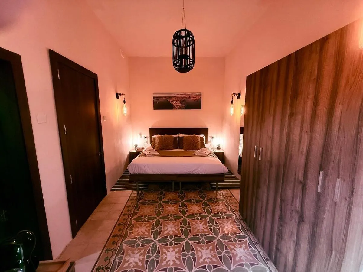 Birgu Square House By Holi Villa Malta